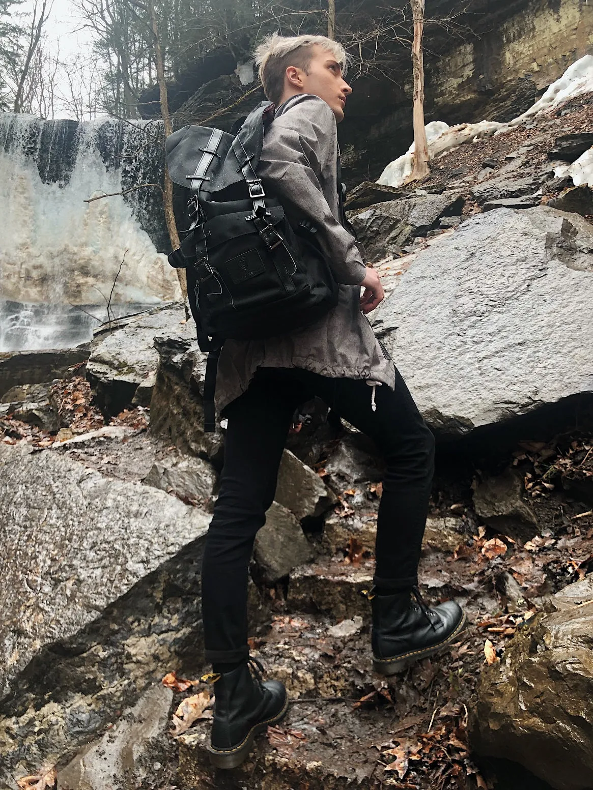 Granite 25 Backpack - Black