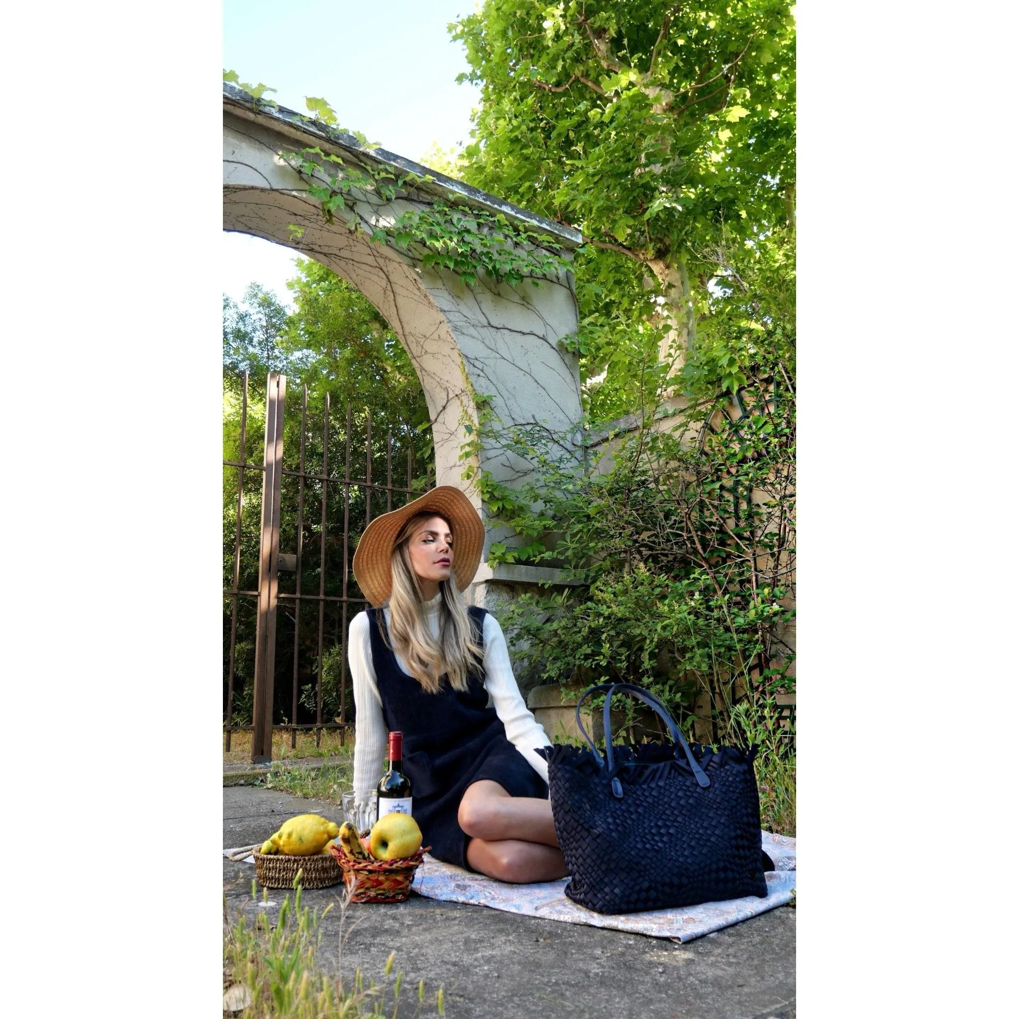 NEW Vulcan Woven Large Tote (Fringed Top) - Navy